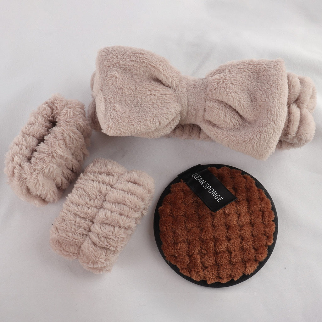 40-Piece Makeup ange