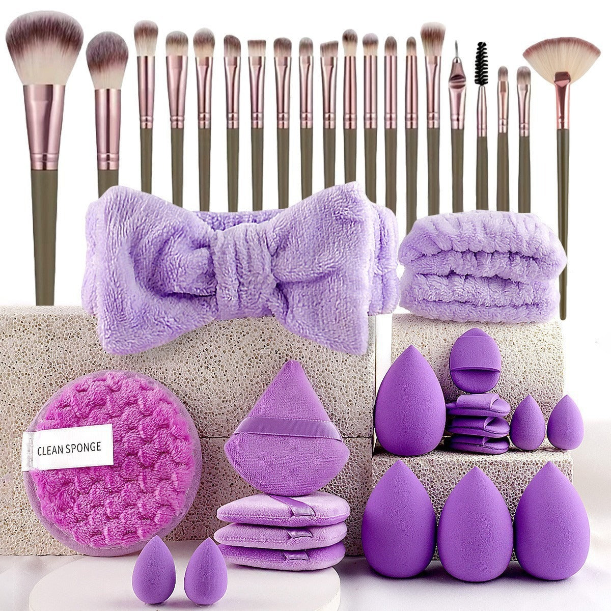 40-Piece Makeup ange